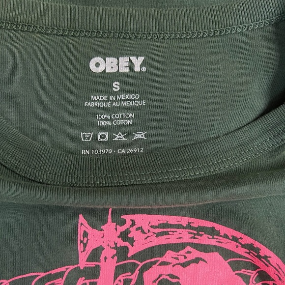 Women’s size XS - Picture 2 of 3